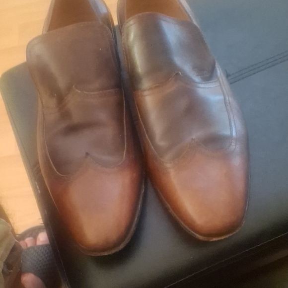 Gucci Script Loafers - Picture 6 of 6
